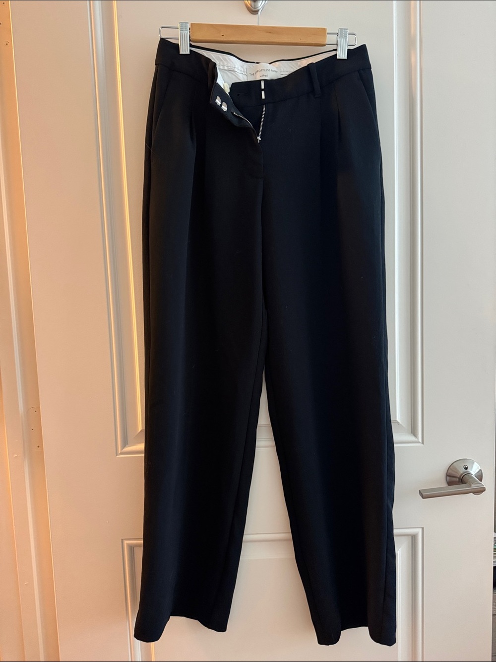 Aritzia Black High-Rise Straight Trousers